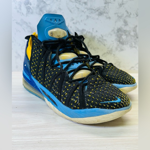 Nike LeBron 18 Lakers Heritage 2020 JAMES 23 Size 9.5 - Picture 1 of 11